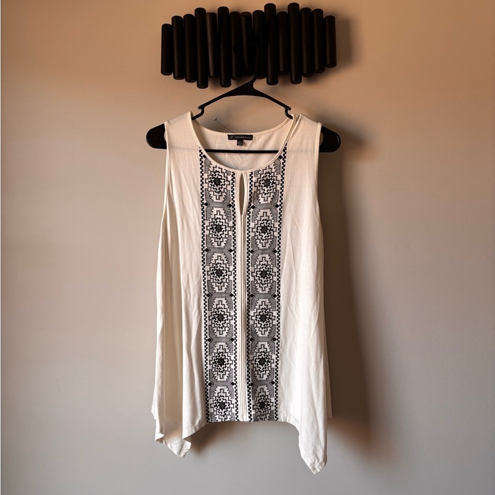Adrianna Papell White Tank Top with Black Embroidered Panel